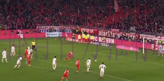 凯恩压哨救主!造点后点球绝平,77场轰80球,再创德甲纪录 凯恩压哨救主!造点后点球绝平,77场轰80球,再创德甲纪录